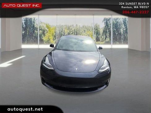 Used 2018 Tesla Model 3 Long Range image 2