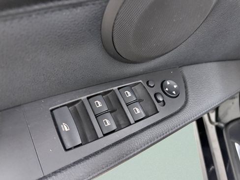Used 2011 BMW 328i Convertible RWD image 26