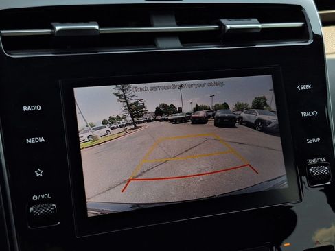 Certified 2022 Hyundai Tucson SEL w/ Convenience Package FWD image 21