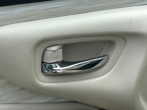 Used 2016 Nissan Murano Platinum w/ Platinum Technology Package FWD image 19
