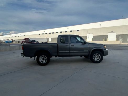 Used 2003 Toyota Tundra Limited AWD/4WD image 2