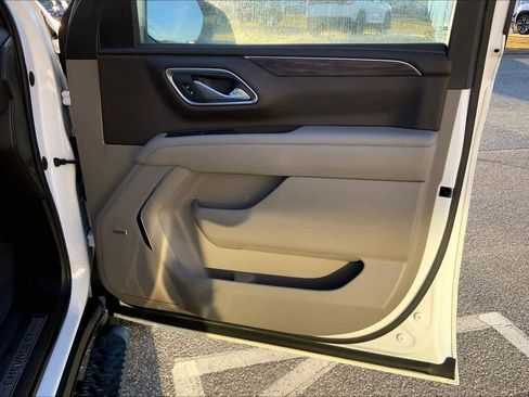 Used 2022 Chevrolet Tahoe Z71 image 21