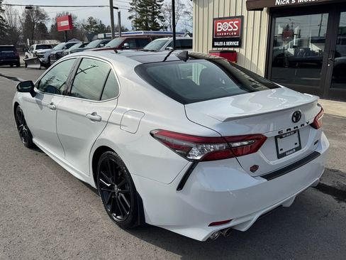 Used 2023 Toyota Camry XSE w/ Cold Weather Package image 5