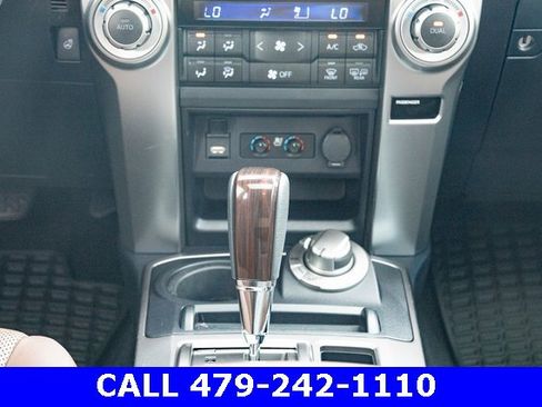 Used 2024 Toyota 4Runner Limited image 33