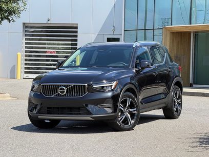 Certified 2024 Volvo XC40 B5 Core