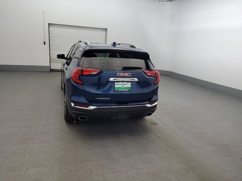 Used 2020 GMC Terrain SLT w/ Preferred Package FWD image 6