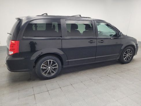 Used 2018 Dodge Grand Caravan GT FWD image 10
