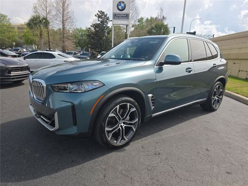 Certified 2024 BMW X5 xDrive40i w/ Premium Package image 7