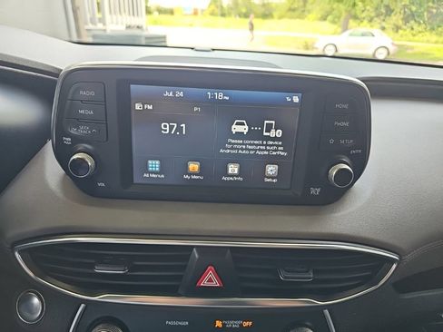 Used 2019 Hyundai Santa Fe SEL FWD image 22