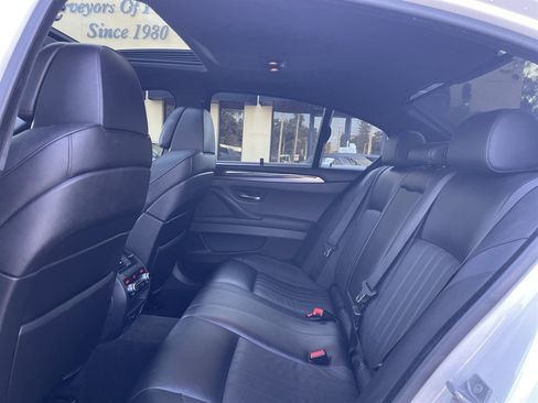 Used 2013 BMW M5 RWD image 24