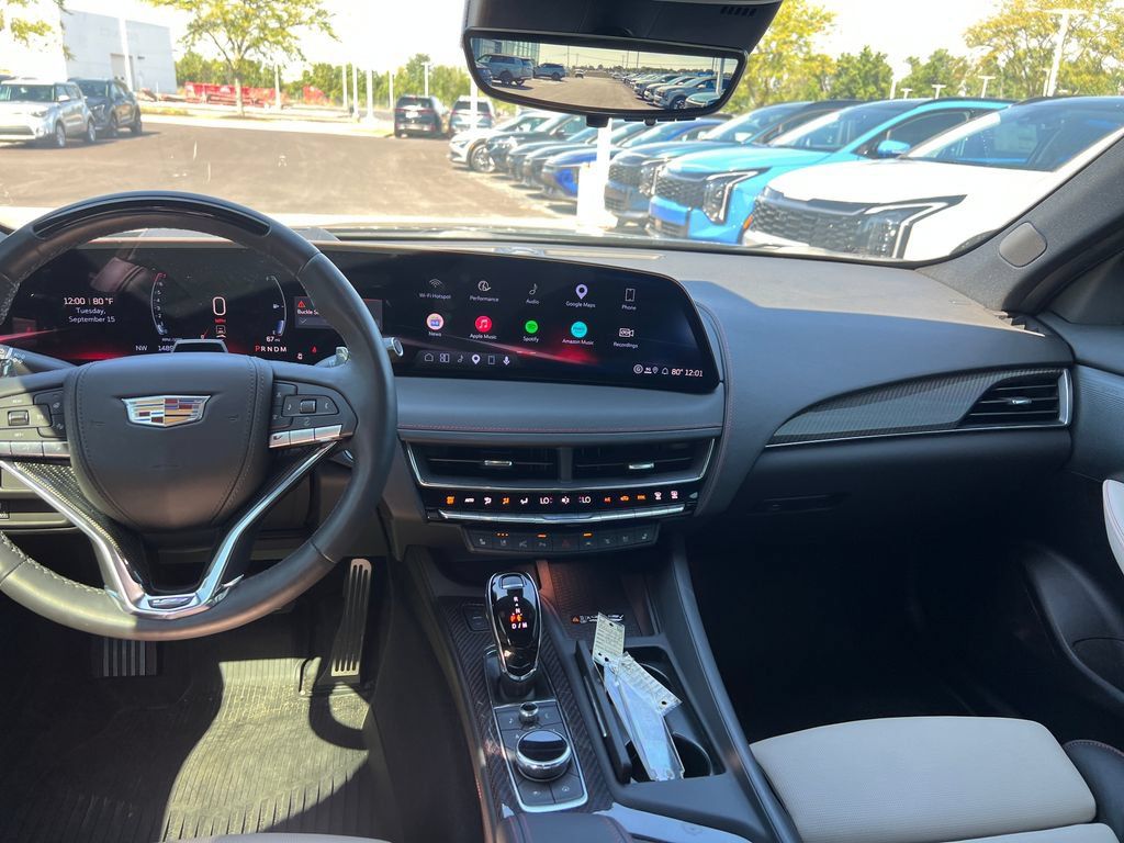 Used 2026 Cadillac CT5 V w/ Technology Package AWD/4WD image 11