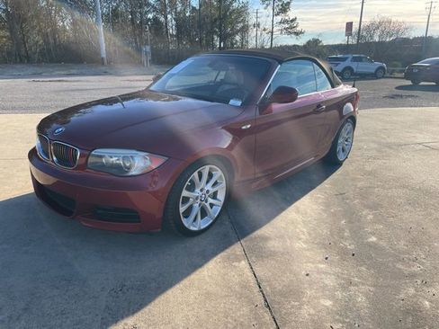 Used 2012 BMW 135i Convertible image 4