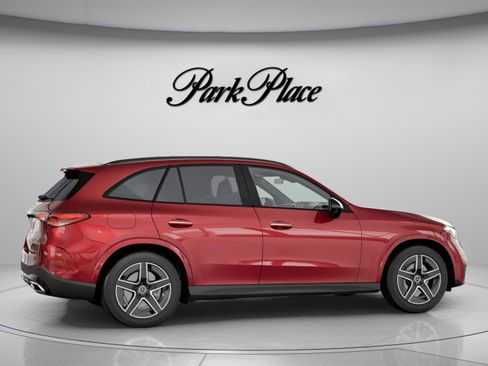 Certified 2026 Mercedes-Benz GLC 300 image 24