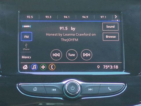 Used 2021 Buick Encore Preferred w/ Safety Package image 18