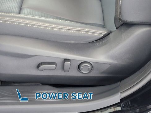 Used 2025 Subaru Outback Wilderness image 15