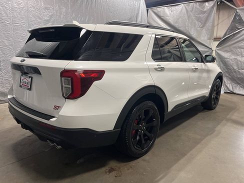 Used 2021 Ford Explorer ST w/ Equipment Group 401A AWD/4WD image 5