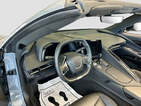 Used 2024 Chevrolet Corvette Z06 w/ Stealth Interior Trim Package RWD image 6