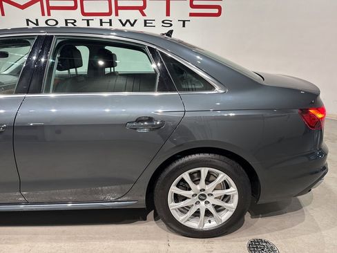 Used 2022 Audi A4 2.0T Premium image 6