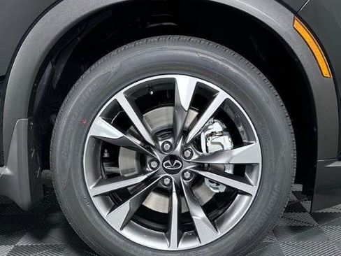 Certified 2026 INFINITI QX60 Pure w/ Cargo Package FWD image 9