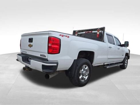 Used 2019 Chevrolet Silverado 3500 High Country w/ Duramax Plus Package image 12