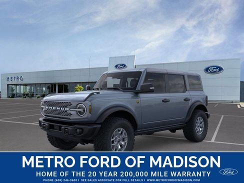 New 2025 Ford Bronco Badlands AWD/4WD image 1