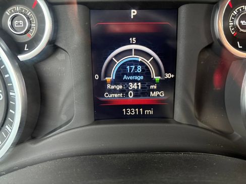 Used 2025 RAM 1500 Big Horn AWD/4WD image 21