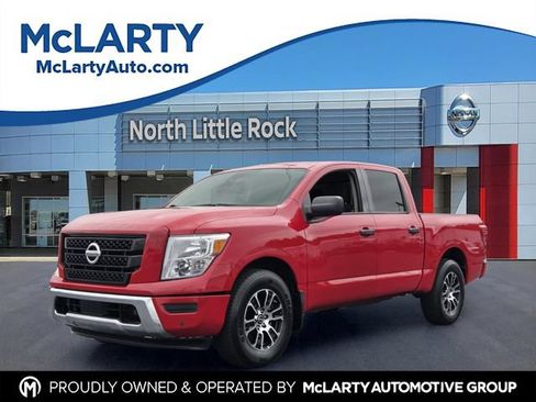 Used 2023 Nissan Titan SV RWD image 1