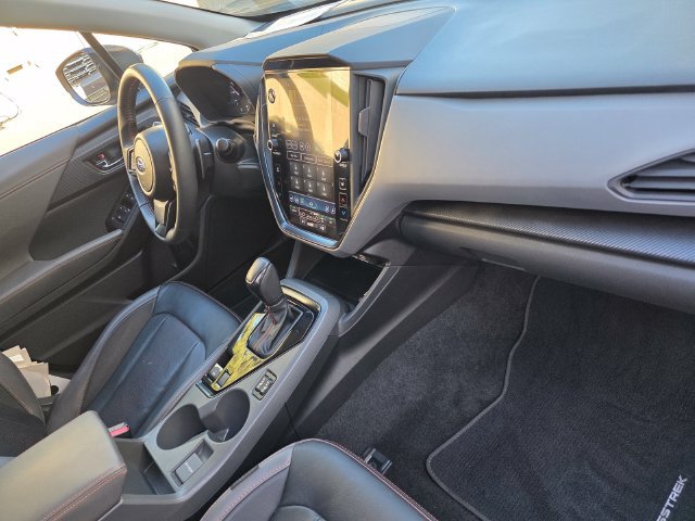 Used 2024 Subaru Crosstrek 2.5i Limited AWD/4WD image 21