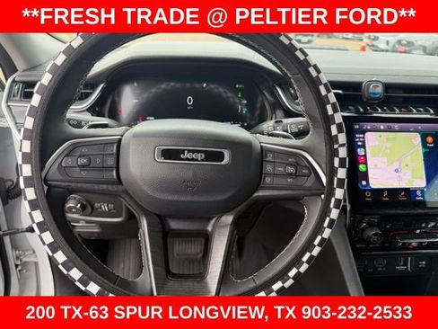 Used 2022 Jeep Grand Cherokee Limited 4xe image 11