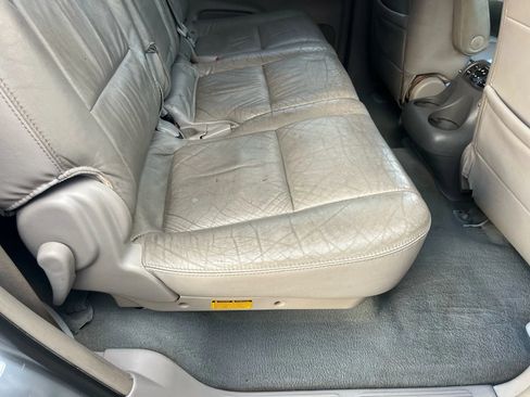 Used 2006 Toyota Sequoia SR5 RWD image 14
