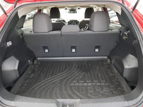 Used 2025 Subaru Crosstrek 2.0i Premium image 18