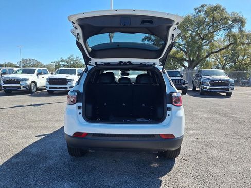 New 2026 Jeep Compass Latitude AWD/4WD image 26