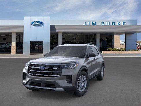 New 2026 Ford Explorer Active image 2