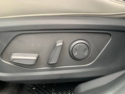 New 2026 Hyundai Tucson Limited image 14