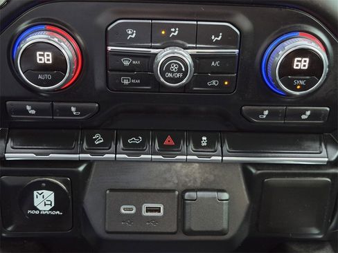 Used 2021 Chevrolet Silverado 1500 LT Trail Boss w/ Bed Protection Package image 24