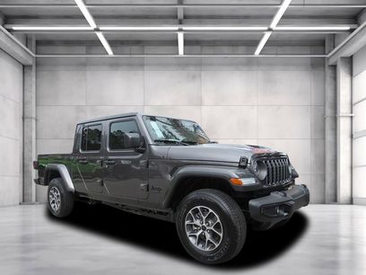 New 2026 Jeep Gladiator Sport