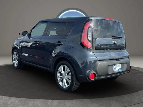 Used 2014 Kia Soul + FWD image 17