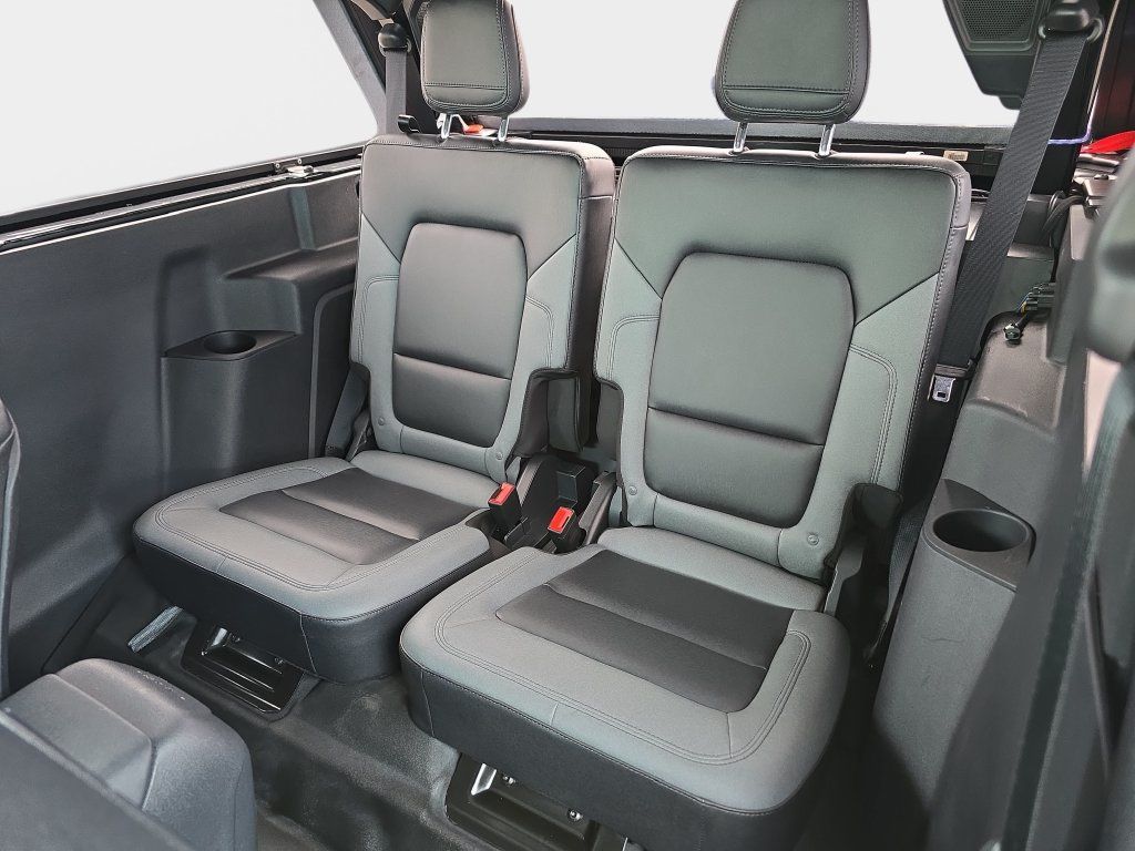 Used 2024 Ford Bronco Big Bend AWD/4WD image 17