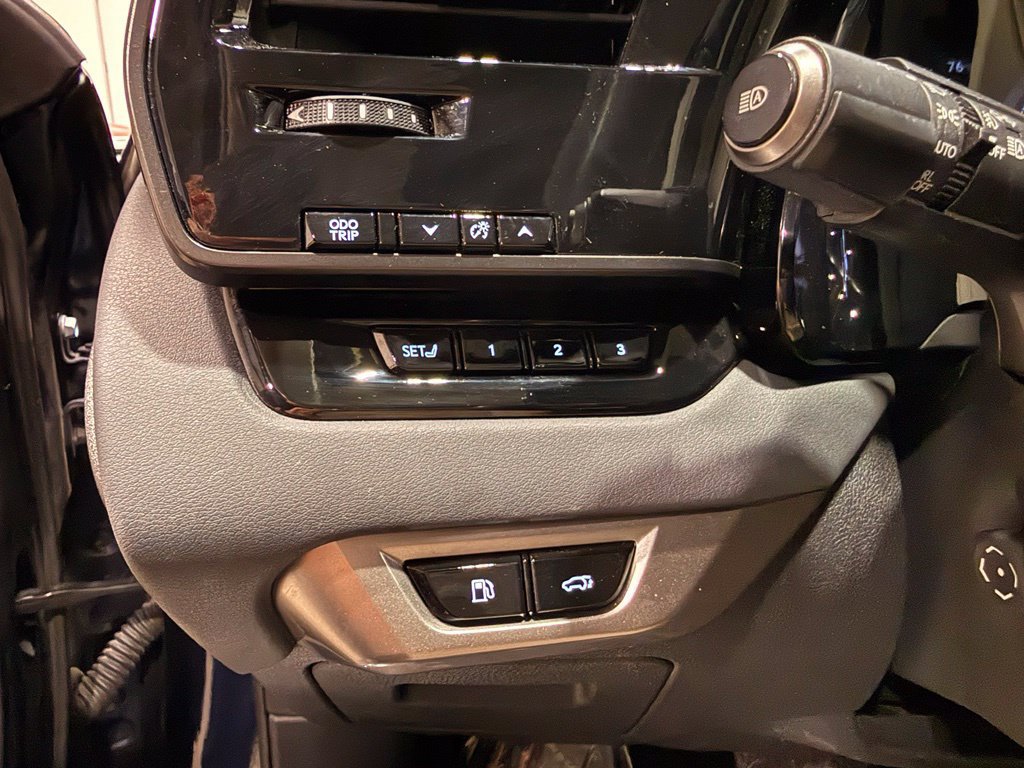 Used 2024 Lexus RX 350 Premium Plus w/ Convenience Package FWD image 17