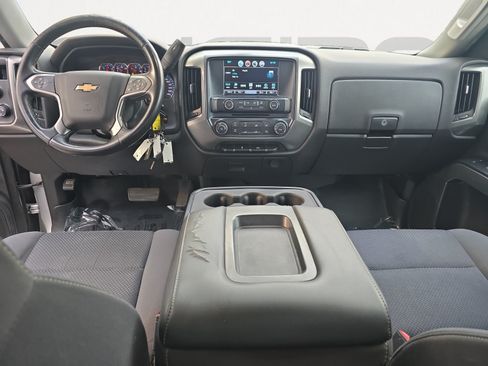 Used 2019 Chevrolet Silverado 1500 LT AWD/4WD image 3