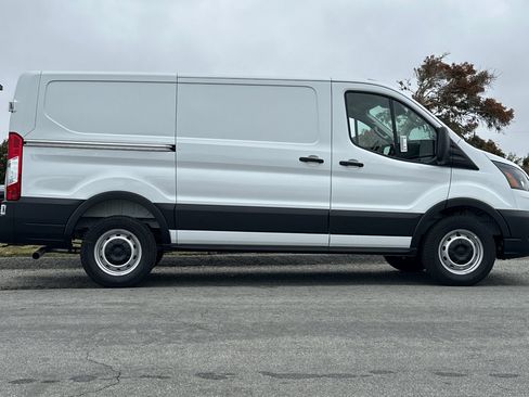 New 2026 Ford Transit 150 Low Roof RWD image 6
