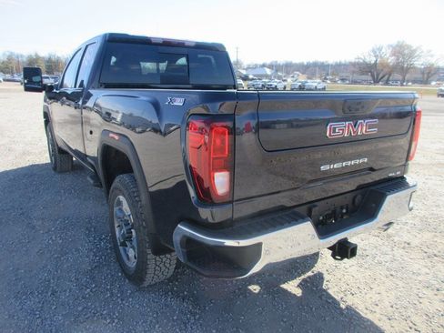 New 2026 GMC Sierra 2500 SLE w/ SLE Value Package; AWD/4WD image 9