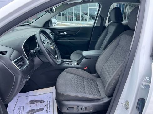 Used 2024 Chevrolet Equinox LT image 12