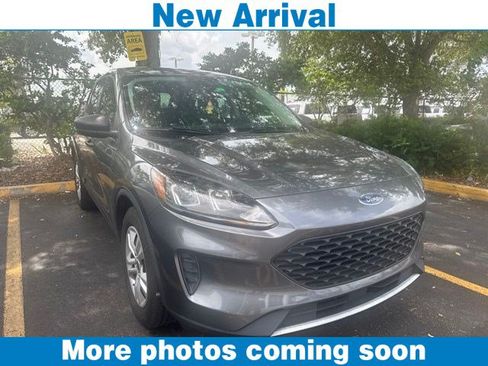 Used 2022 Ford Escape S FWD image 1