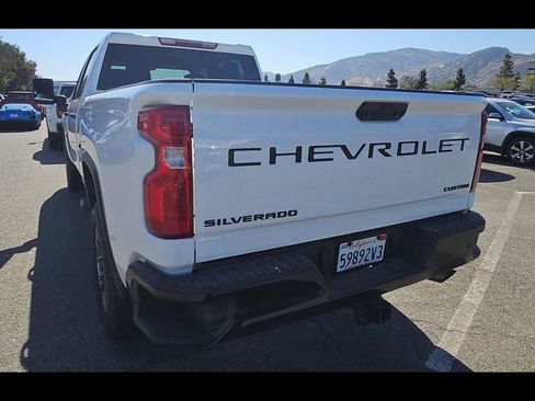 Used 2024 Chevrolet Silverado 2500 Custom w/ Custom Convenience Package RWD image 5