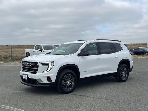 New 2026 GMC Acadia Elevation FWD image 7