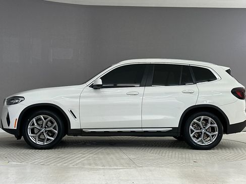 Used 2023 BMW X3 sDrive30i w/ Convenience Package RWD image 2
