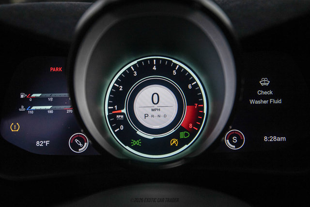 Used 2020 Aston Martin V8 Vantage Coupe RWD image 23