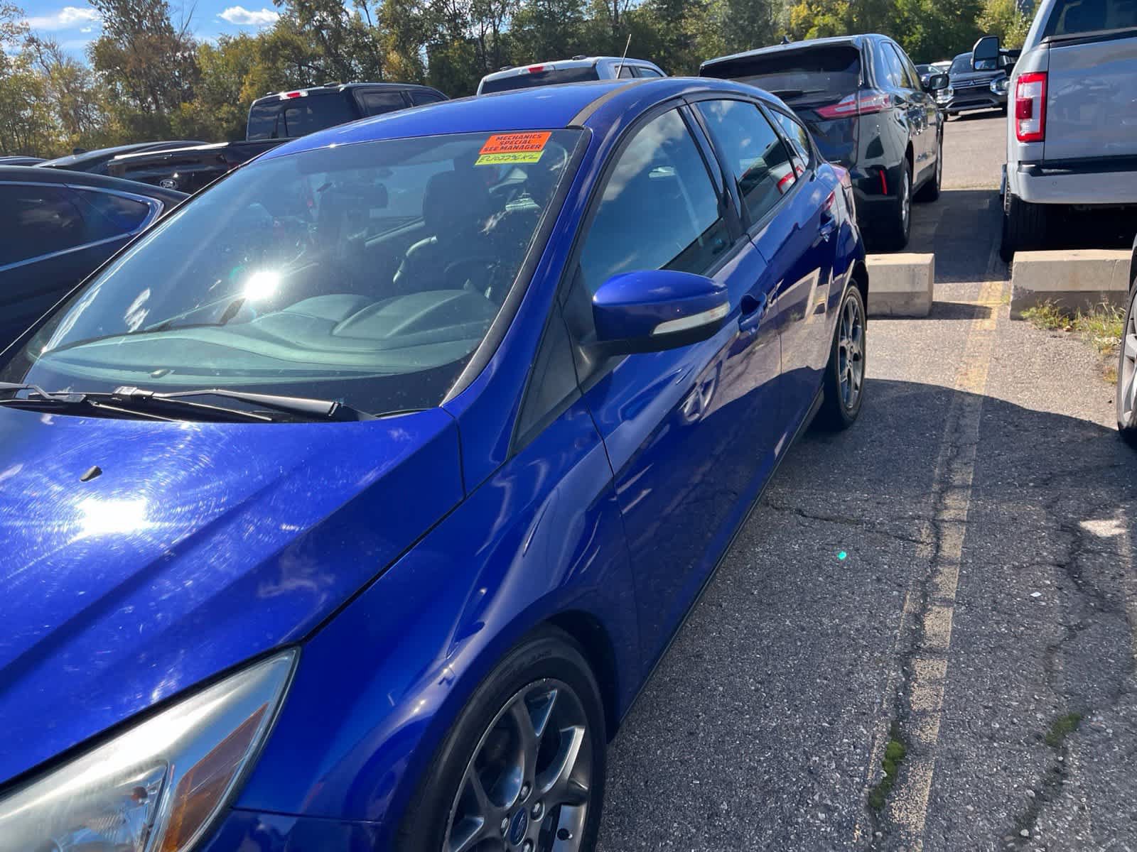Used 2014 Ford Focus SE w/ Equipment Group 201A FWD image 6