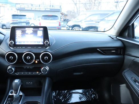 Used 2025 Nissan Sentra SV w/ All-Weather Package image 18